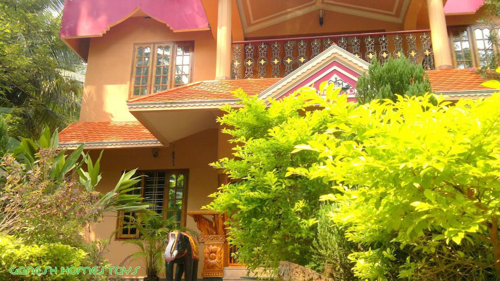 Ganesh House Homestay Kovalam Luaran gambar