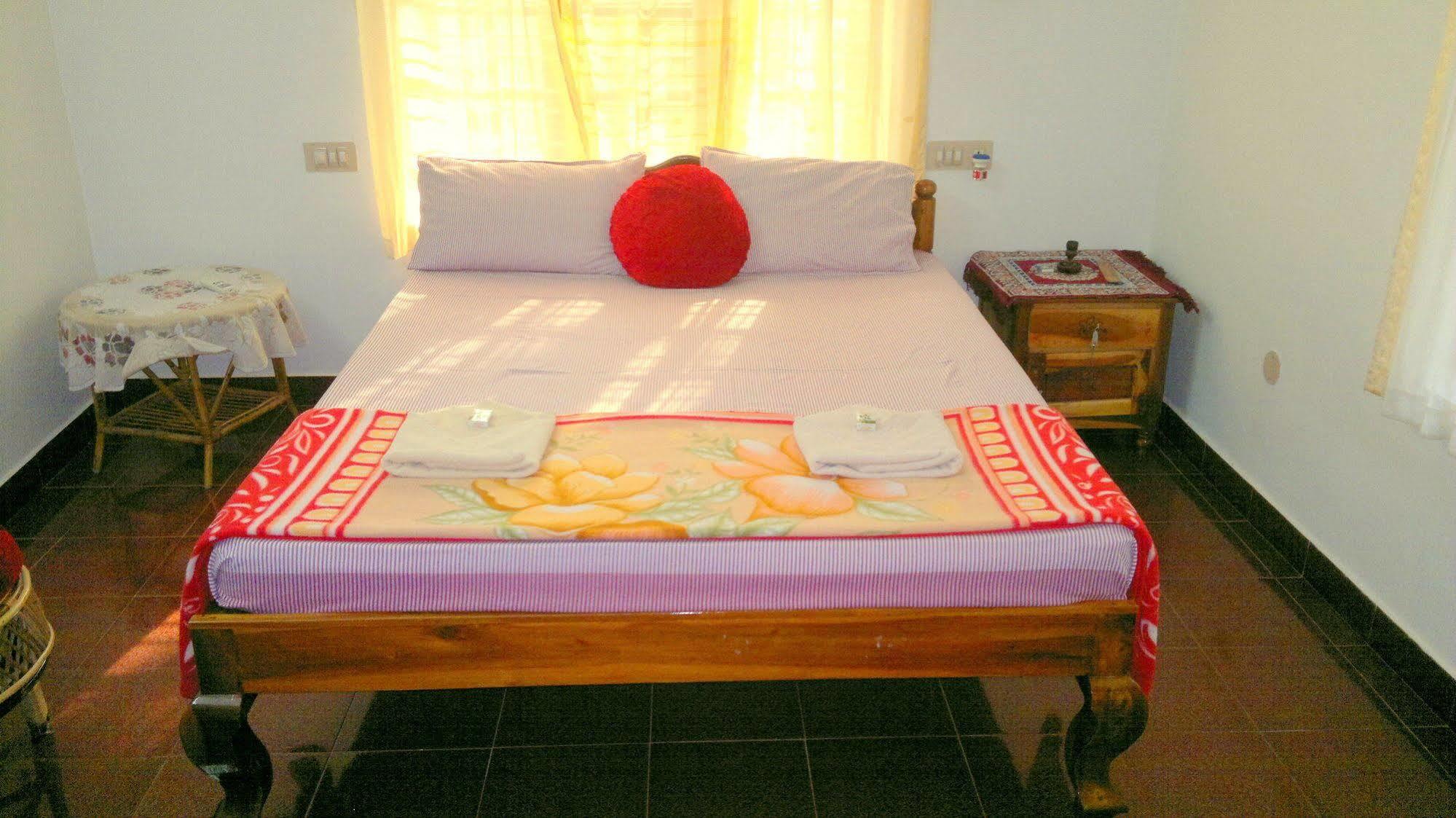 Ganesh House Homestay Kovalam Luaran gambar