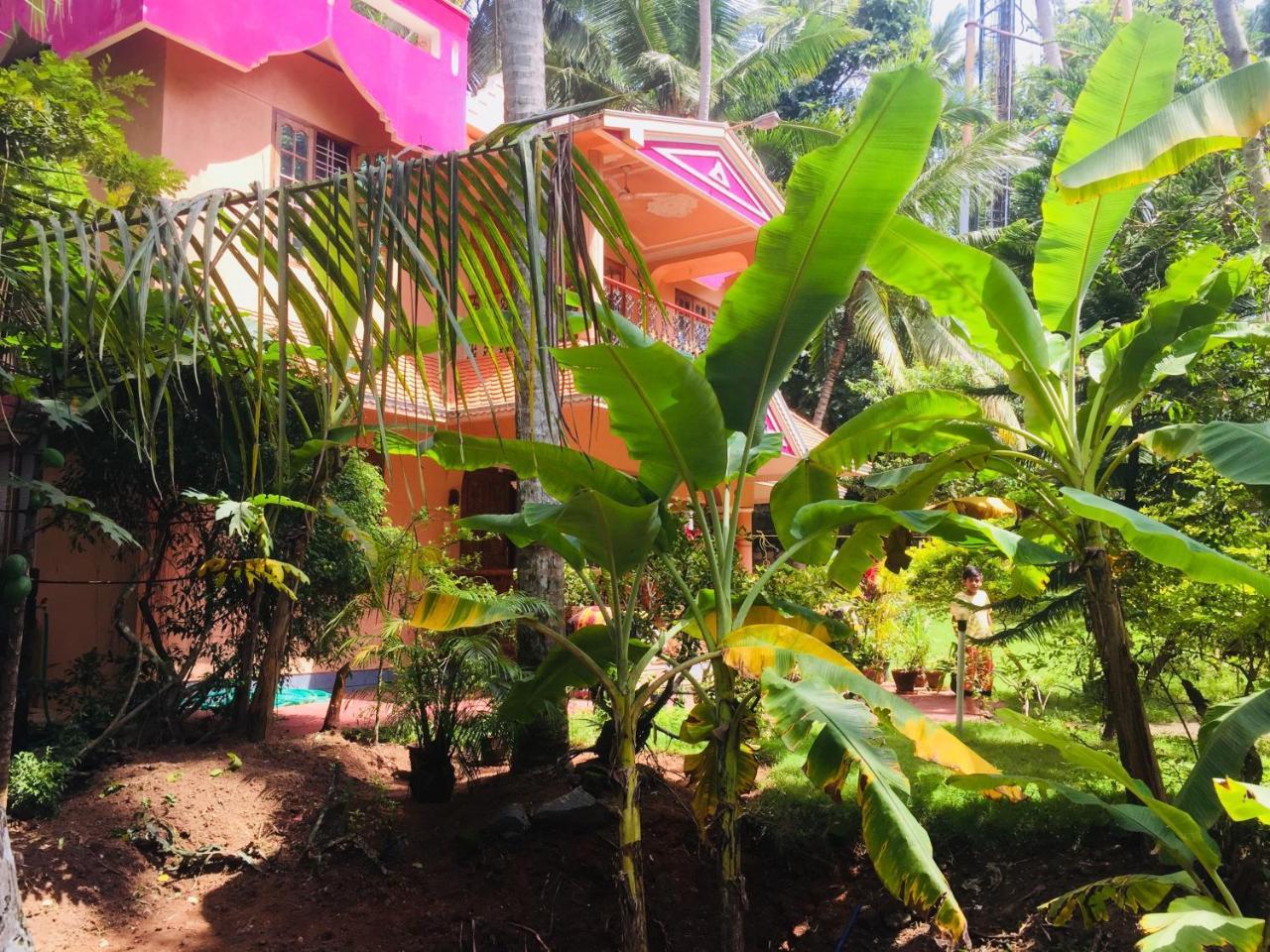 Ganesh House Homestay Kovalam Luaran gambar